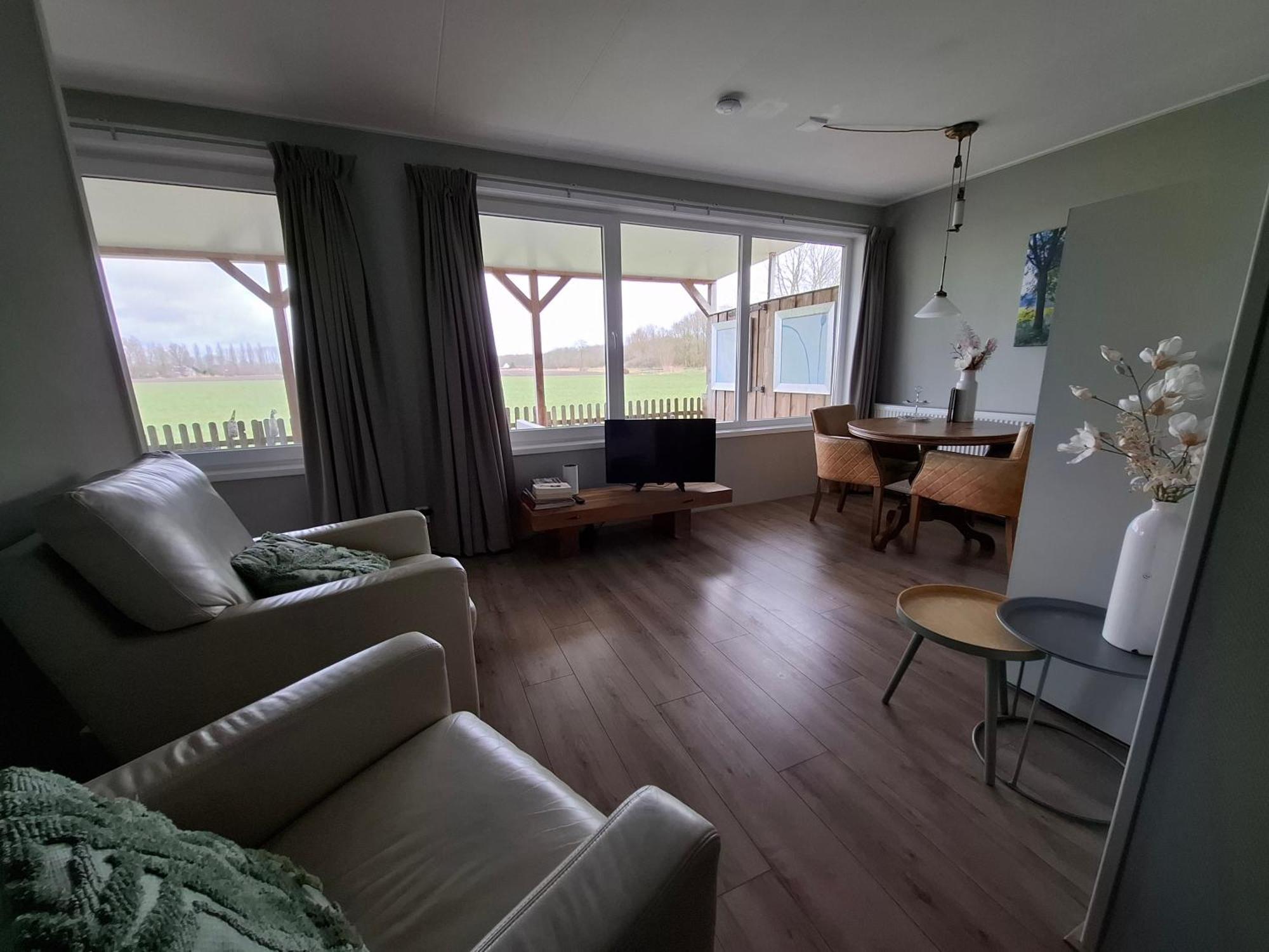 Bed & Breakfast Boszicht Леэварден Экстерьер фото